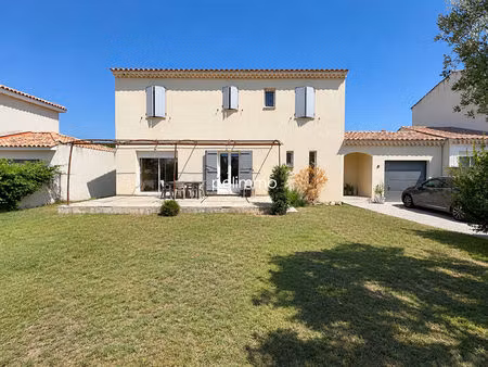 eyguières - villa t5 avec garage - 141m² / 463m²
