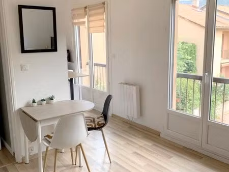 appartement 25 m² millau