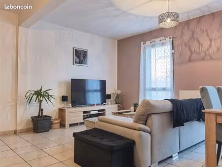 appartement 3 pièces 59 m²
