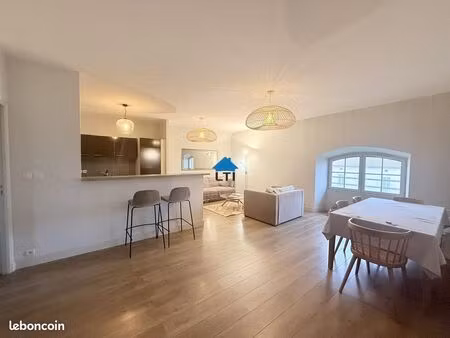 appartement 2 pièces 68 m²