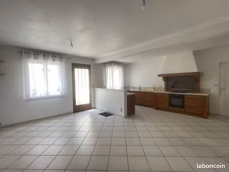 maison 4 pièces 90 m²