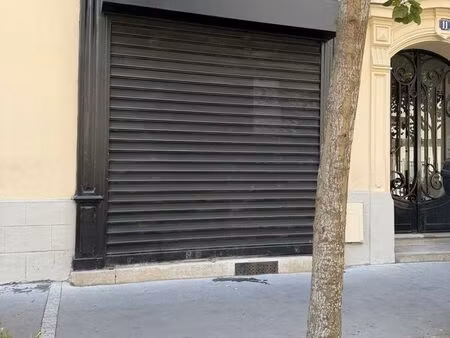 local 25 m² vincennes