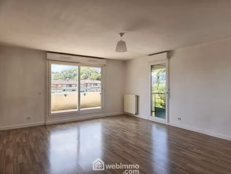 vente appartement 2 pièces 77 m² à albertville (73200)  170 000 €