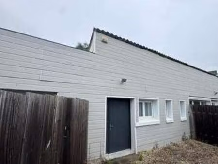 vente immeuble à angers (49000) : à vendre / 81m² angers