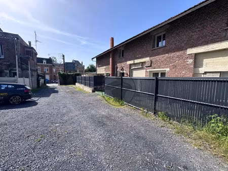 vente immeuble 6 pièces 222 m2 à saint-quentin