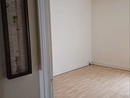 apparemment 3 pièces