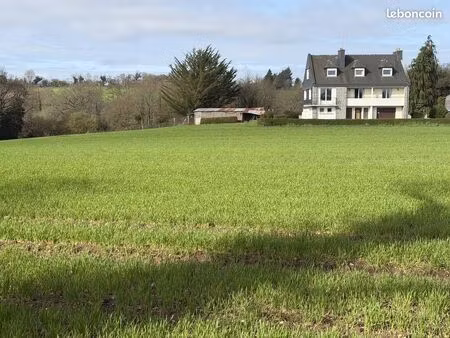 propriété 7 pièces 142 m²
