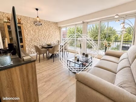 appartement 5 pièces 82 m²