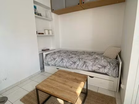 studio meublé