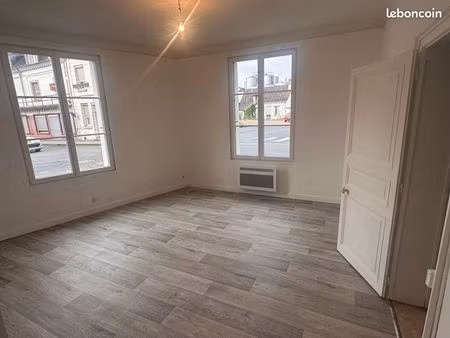 à louer – t2 de 54 m² entièrement rénové – rez-de-chaussée – accès pmr