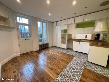 appartement 3 pièces 48 m²
