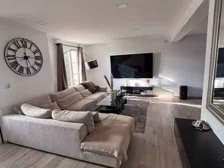 maison contemporaine de 155 m2  garage+ sous sol aménagé