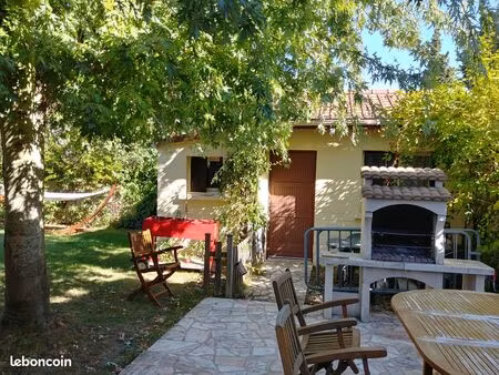 studio meublé dépendance de 20m² avec jardin