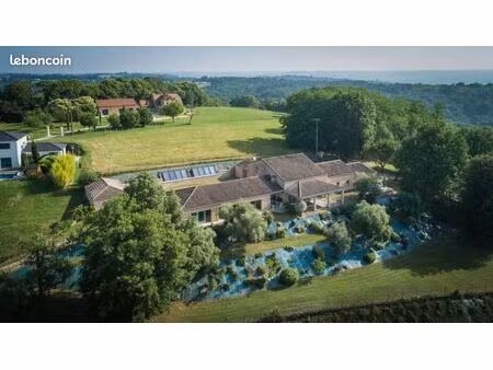 maison 250 m² carsac aillac