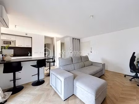 exclusivité – appartement t2 de 46 m² avec 2 places de parking