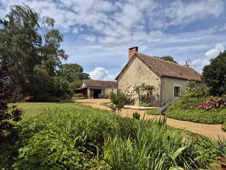 a vendre - jolie maison de campagne - secteur de chantenay v