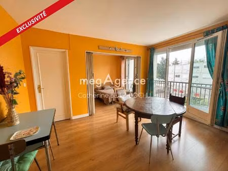 2 pièces 40 m² avec balcon  parking et cave  proche quais de seine