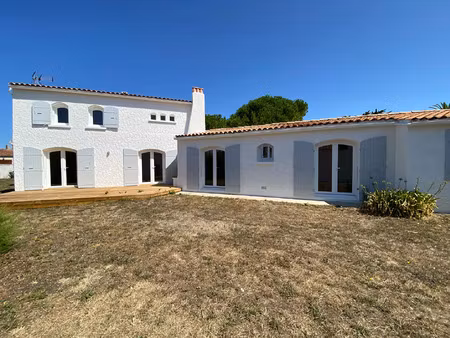 vente maison 5 pièces 131 m² la brée-les-bains (17840)