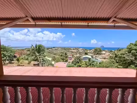 location appartement 3 pièces 85.78 m² à le diamant (97223)  950 €
