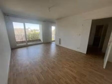 vente appartement 2 pièces à saint-avé (56890) : à vendre 2 pièces / 44m² saint-avé