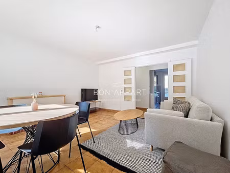 location meublée appartement 2 pièces 47.28 m² à ajaccio (20000)  806 €