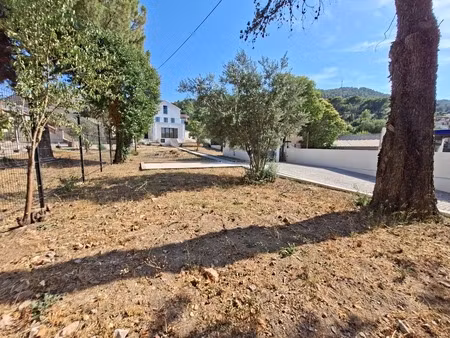 comme une villa suspendu ... des terrasses à perte de vue et le charme d'une demeure de ca