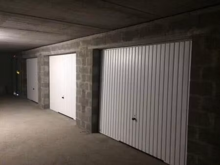 box en sous-sol — toulouse lalande — résidence sécurisée