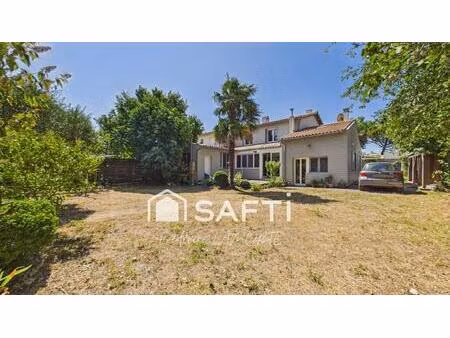 maison familiale avec t2 indépendant !