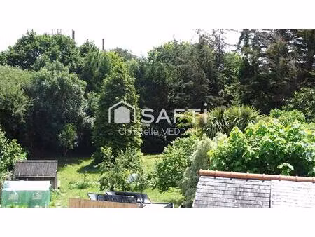 proche mer  2 chambres  terrain constructible