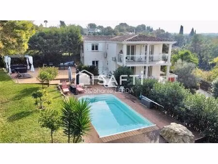 propriete 5p au coeur de mougins