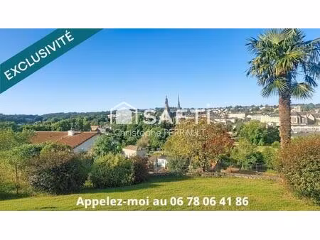 une vue d'exception  une maison à découvrir !