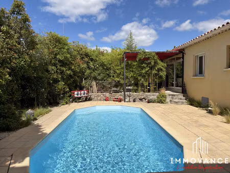 maison de plain pied avec jardin de 1000m²