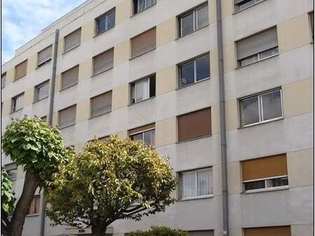 studio à louer à juvisy-sur-orge – proche gare  parking et cave