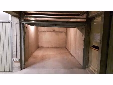 garage