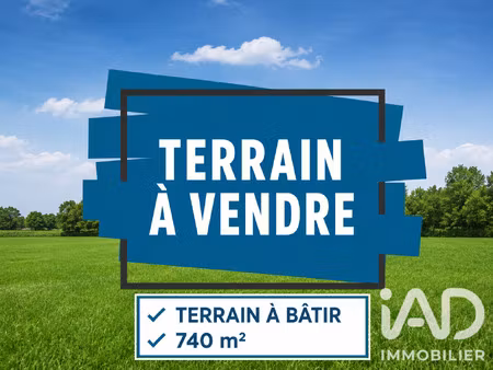 vente terrain à bâtir 740 m²