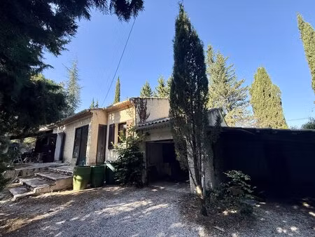 villes-sur-auzon — maison 101 m2 sur parcelle arborée de 2 700 m2 — cadre d'exception