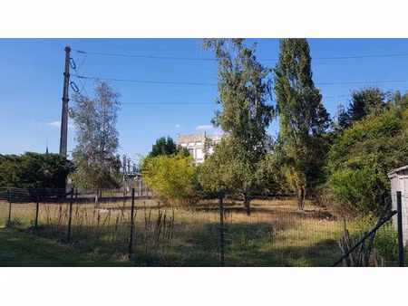 terrain à vendre villeperdue 784m2 29 900€