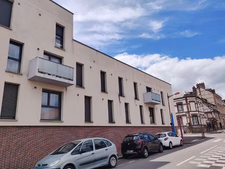 appartement à elbeuf t3 avec balcon et parking