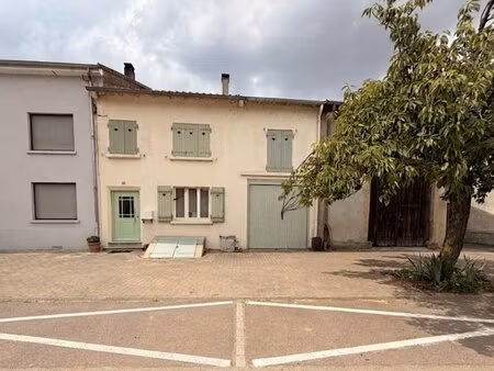 à louer maison 218 m² – 1 750 € |cattenom