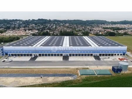 location entrepôt dammartin en goele 77230 24159m²