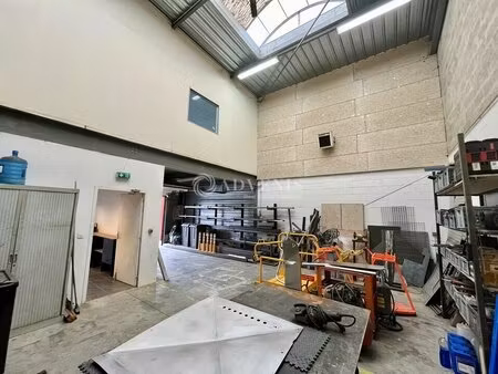 location local d’activités moussy le neuf 77230 155m²