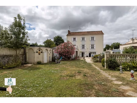 maison familiale de 160?m2 6 pièces sud vendée terrain