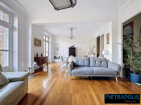 exclusivité pietrapolis  duplex de 165m2 avec 4 chambres  3 cav