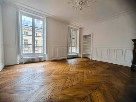 location bureaux 220 m²