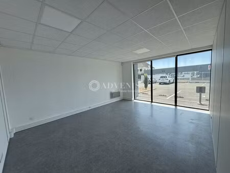 location bureaux 60 m² à 170 m²
