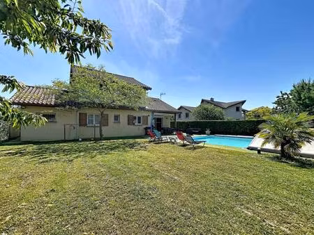maison familliale – 5 chambres – 137 m² - terrain 1022 m² avec piscine !