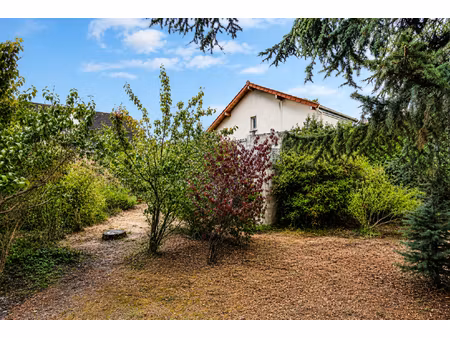 croissy sur seine - charmante 1930 de 90 m² - terrain 515 m² - à 7 mn des ecoles et du cen