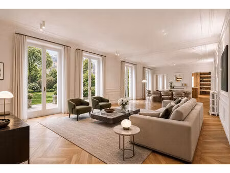 maison paris 15e - 6 pièces - 201 m2 avec jardin 150 m2