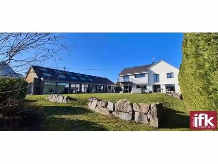 wolfgantzen magnifique propriété avec piscine couverte