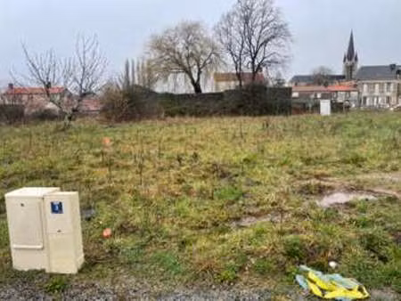 vente terrain à chaumes-en-retz (44320) : à vendre / chaumes-en-retz